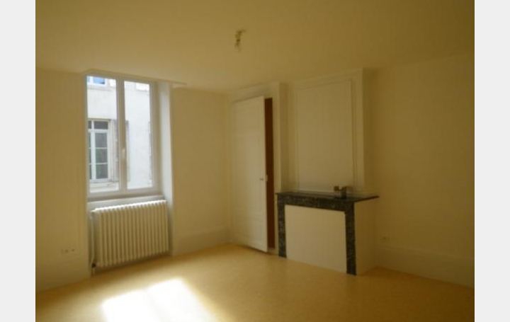 Annonces VILLEFRANCHE : Apartment | VILLEFRANCHE-SUR-SAONE (69400) | 99 m2 | 176 000 € 