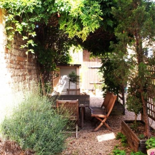  Annonces VILLEFRANCHE : Maison / Villa | MORANCE (69480) | 256 m2 | 365 000 &euro; 