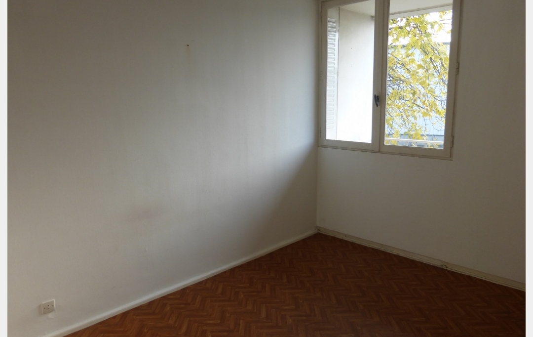 Annonces VILLEFRANCHE : Appartement | VILLEFRANCHE-SUR-SAONE (69400) | 60 m2 | 99 000 &euro; 