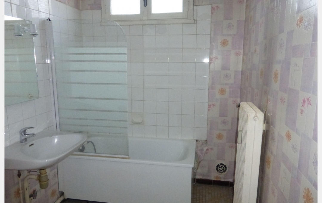 Annonces VILLEFRANCHE : Appartement | VILLEFRANCHE-SUR-SAONE (69400) | 60 m2 | 99 000 &euro; 