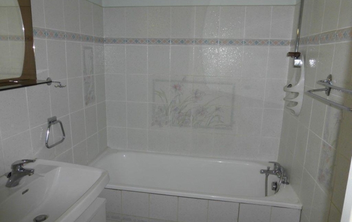 Annonces VILLEFRANCHE : Appartement | VILLEFRANCHE-SUR-SAONE (69400) | 77 m2 | 190 000 &euro; 